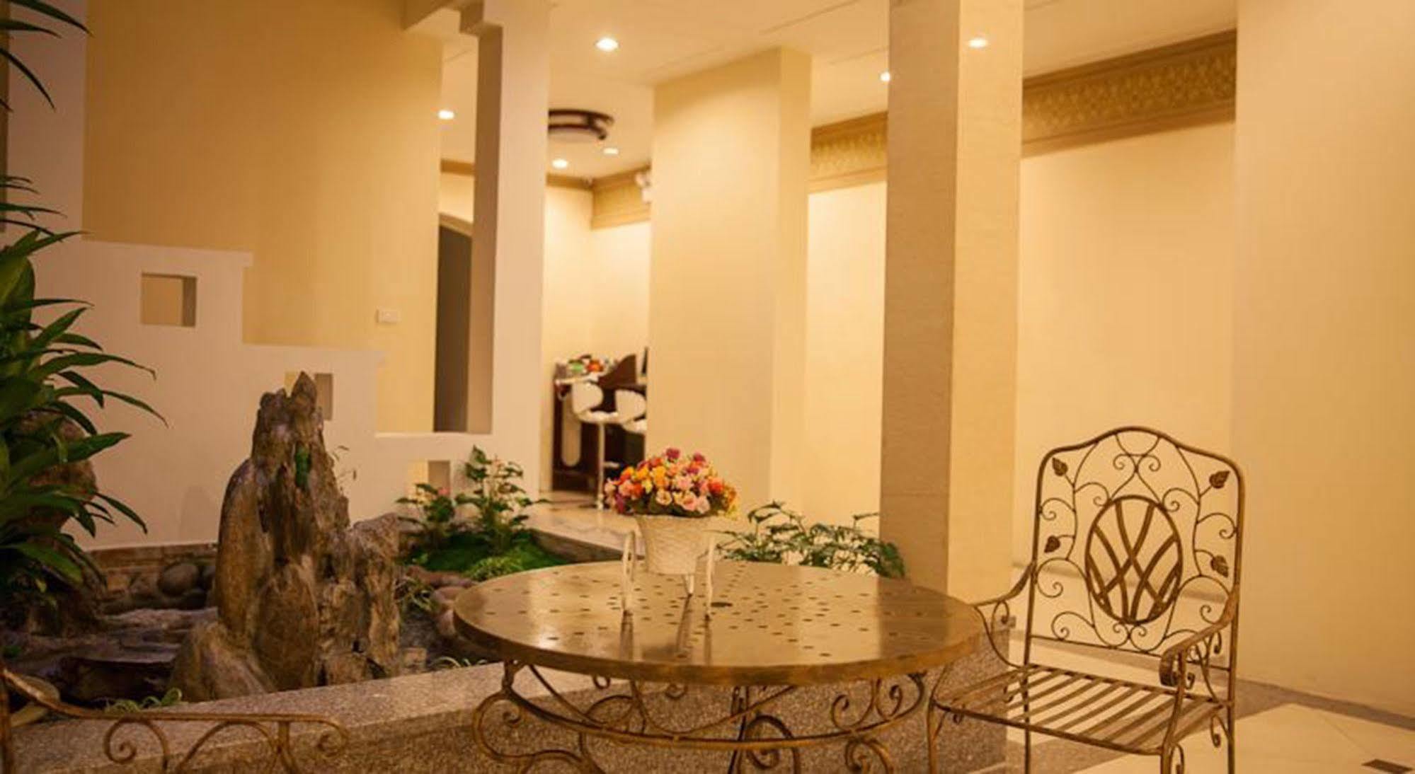 La Palm Hotel Ханой Экстерьер фото